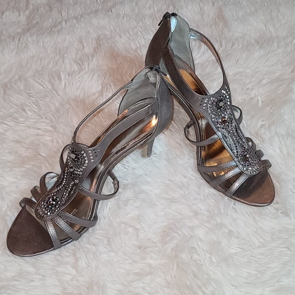 NEW Style & Co Leilani Embellished Heels 10